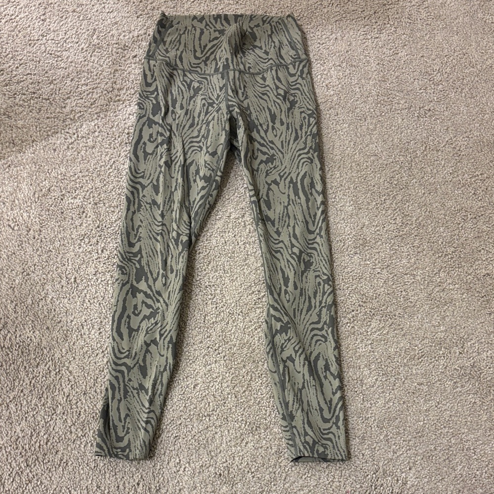 Varley Green and Gray animal print Leggings